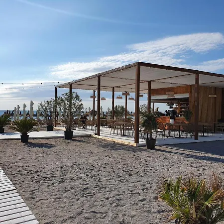 Sea On Exclusive * Mamaia